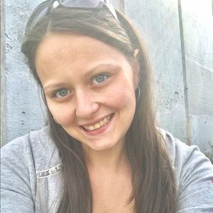 Meet your Posher, Katelynn